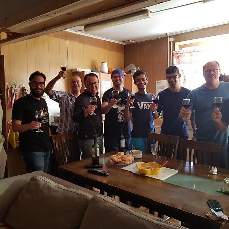 Hostel La Morenita Punta Arenas Bagian luar foto