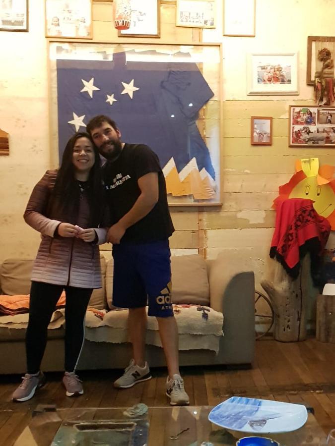 Hostel La Morenita Punta Arenas Bagian luar foto