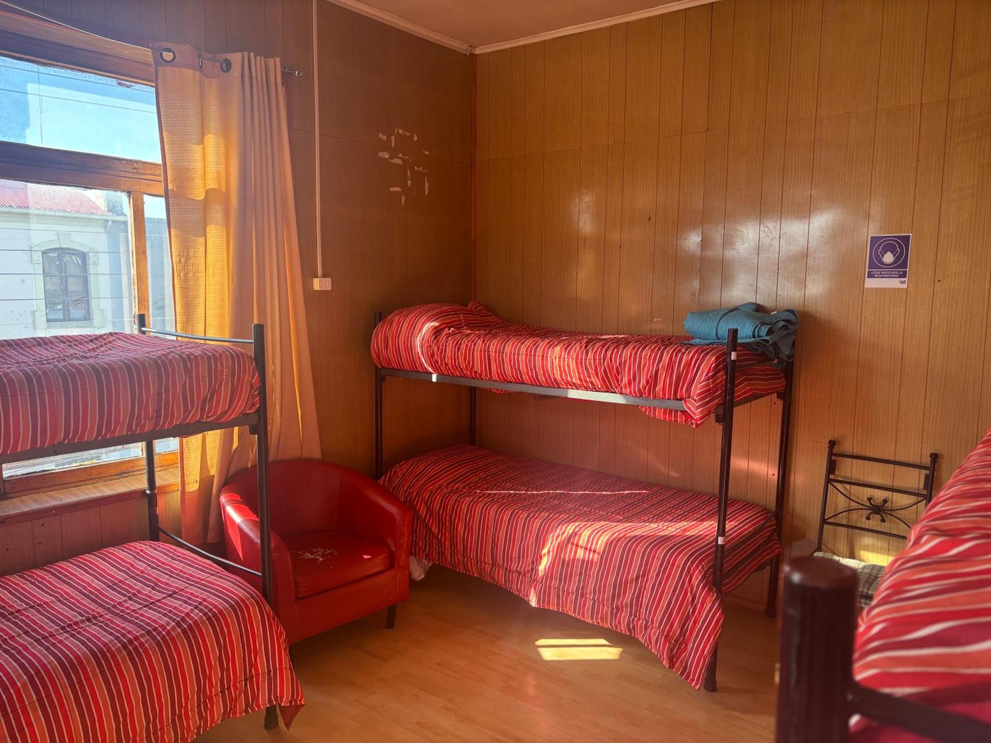 Hostel La Morenita Punta Arenas Bagian luar foto
