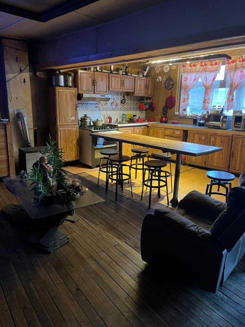 Hostel La Morenita Punta Arenas Bagian luar foto